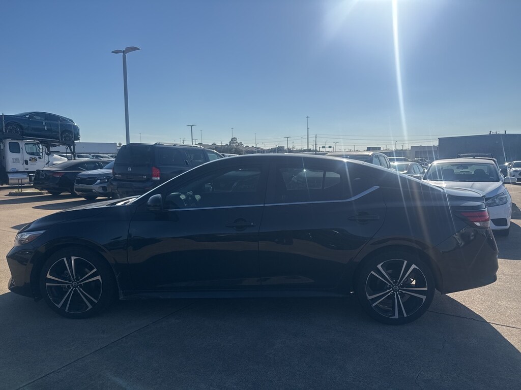 Used 2023 Nissan Sentra SR Sedan