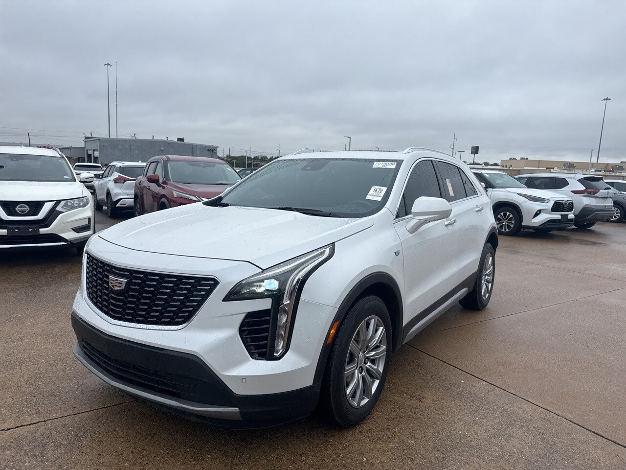 2020 Cadillac XT4 Premium Luxury photo 2
