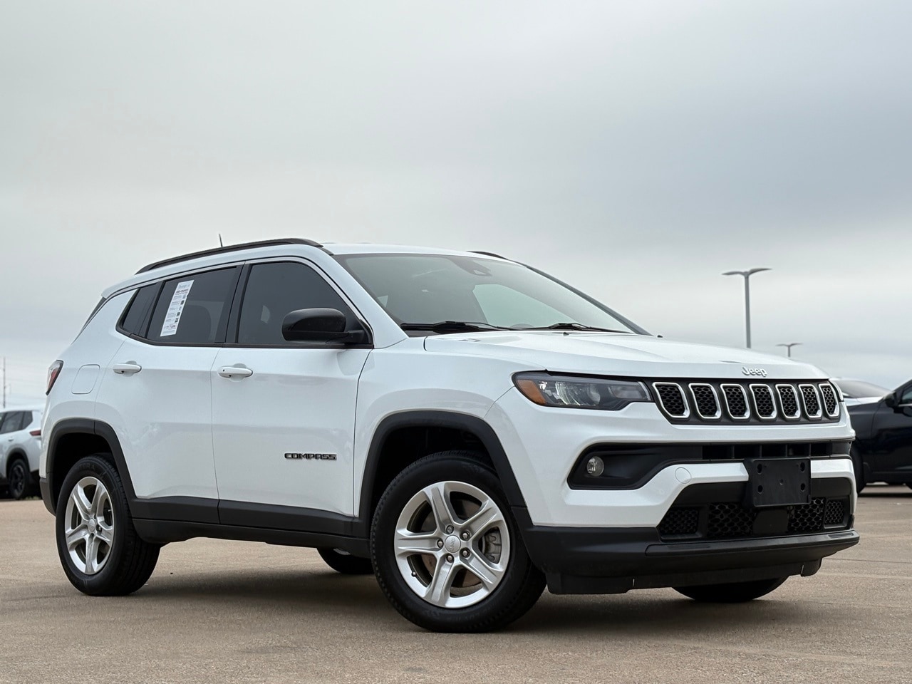 Used 2024 Jeep Compass Latitude with VIN 3C4NJDBN5RT585984 for sale in Mesquite, TX