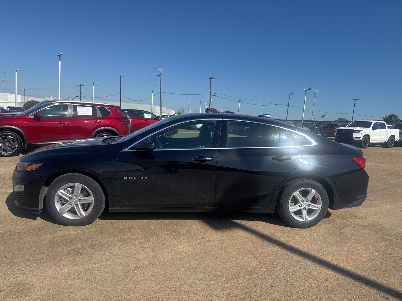 2024 Chevrolet Malibu LS photo 4