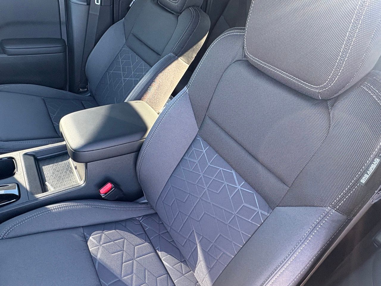 2026 Nissan Frontier SV - Photo 18