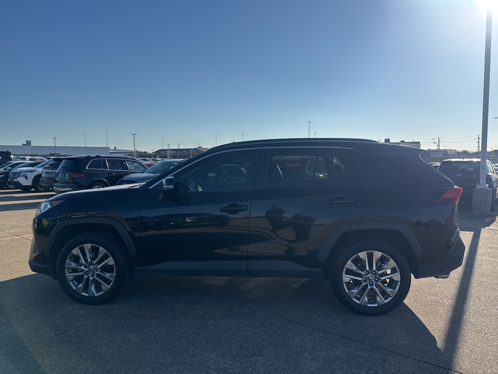 Used 2021 Toyota RAV4 XLE Premium SUV