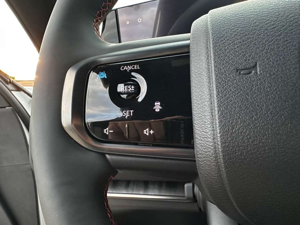 2026 Nissan Armada PRO-4X - Photo 14