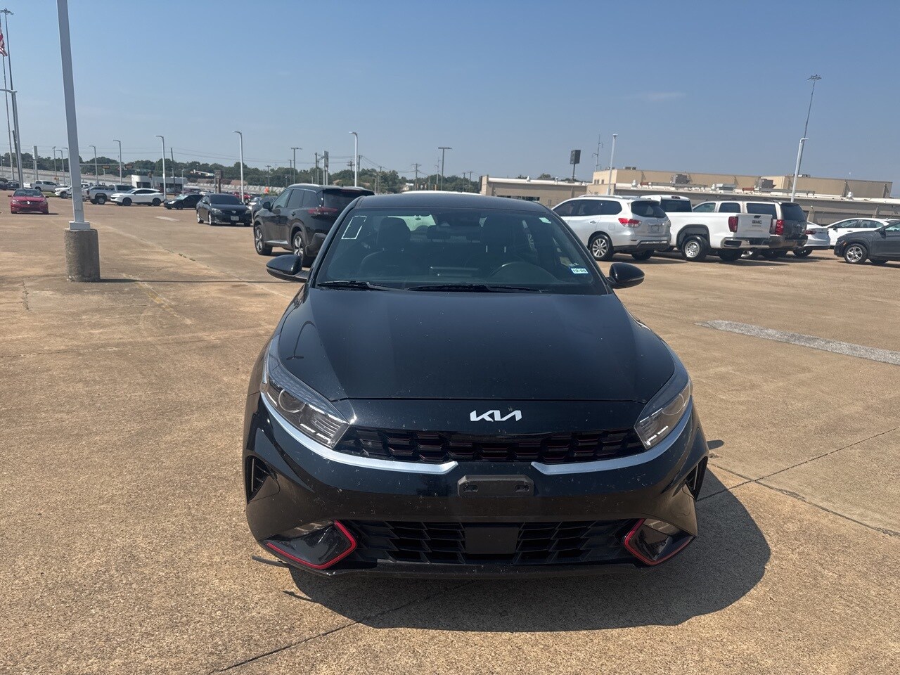 2024 Kia Forte GT-Line photo 2