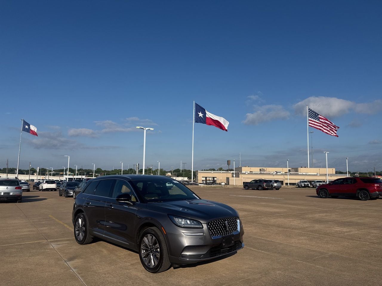 2022 Lincoln Corsair Reserve FWD's photo