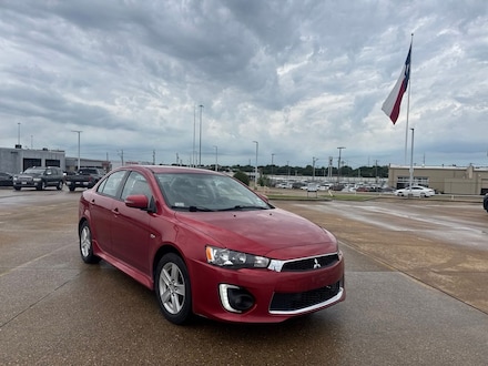 2017 Mitsubishi Lancer ES Sedan