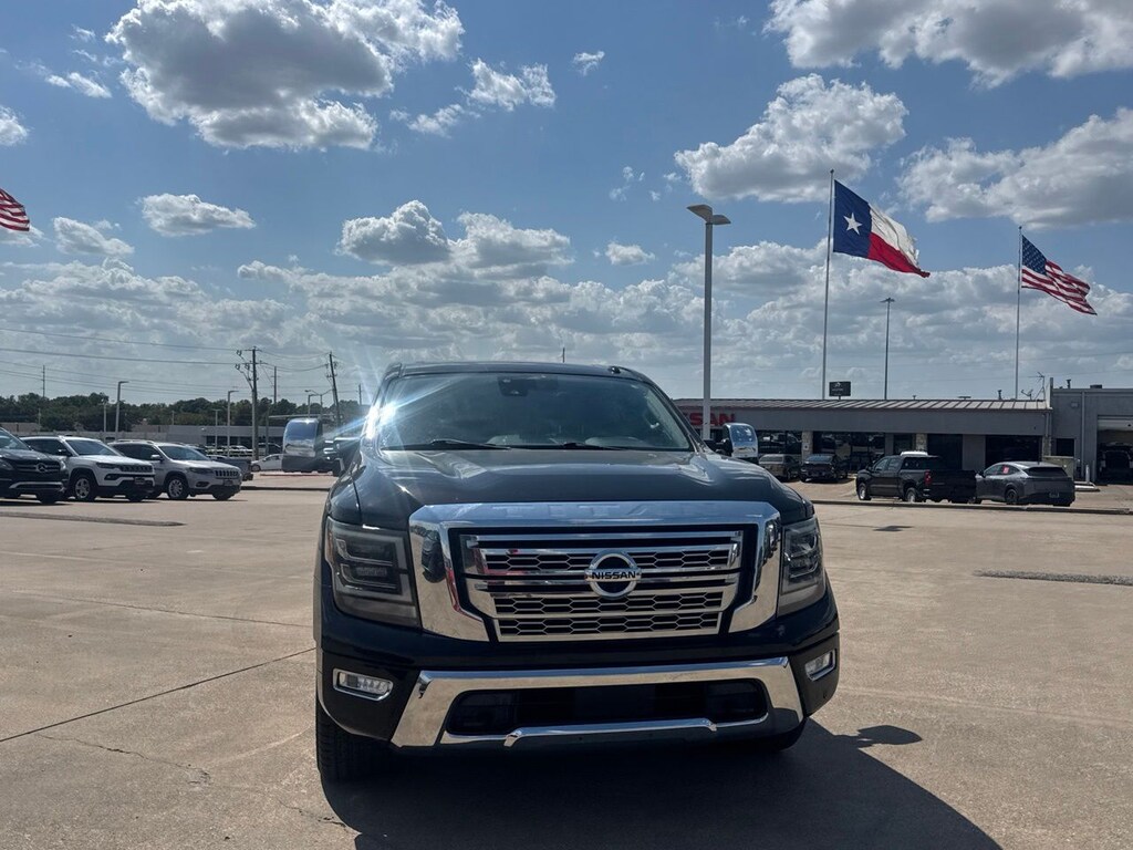 Used 2020 Nissan