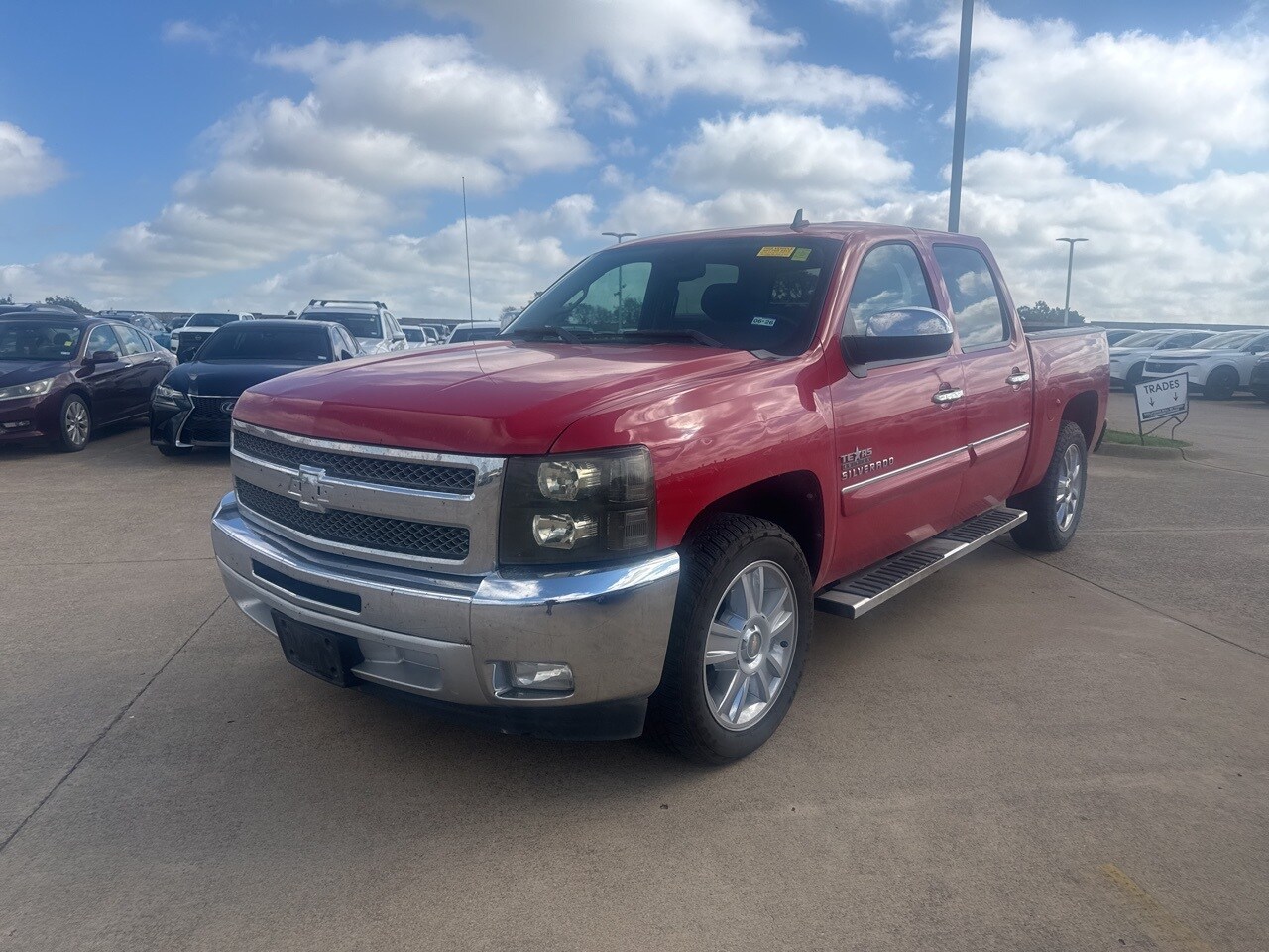 2012 Chevrolet Silverado 1500 LT photo 3