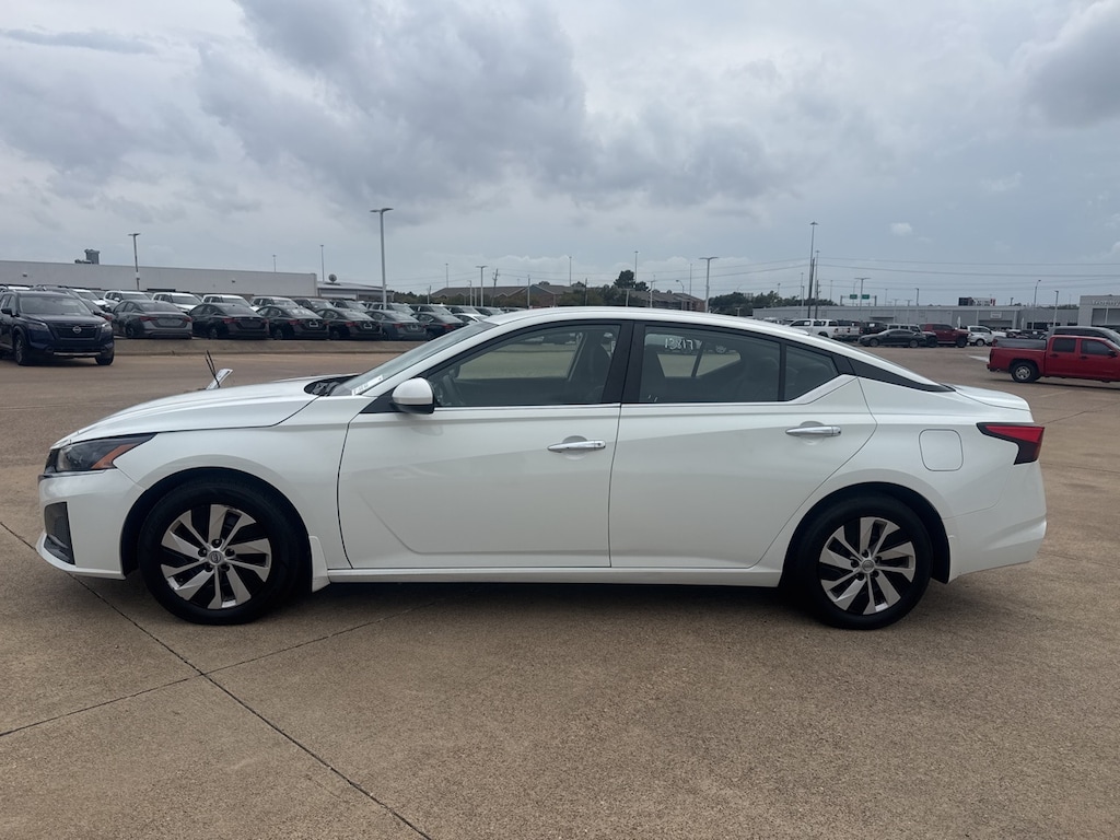 Used 2023 Nissan Altima 2.5 S Sedan