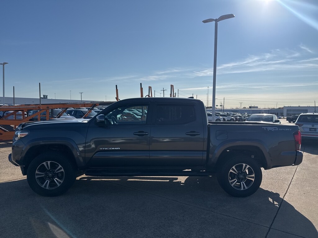 Used 2018 Toyota Tacoma TRD Sport Truck