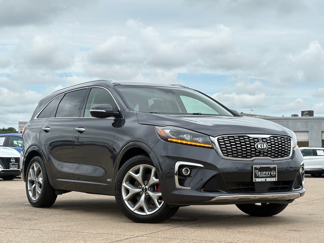 Used 2019 Kia Sorento SX with VIN 5XYPKDA52KG552106 for sale in Mesquite, TX