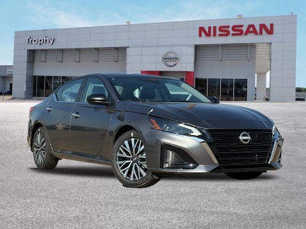 2025 Nissan Altima SV Sedan