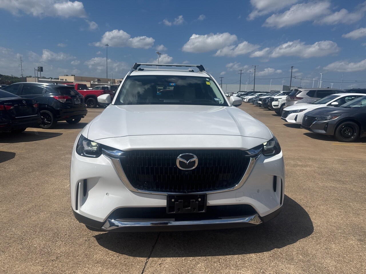 2024 Mazda CX-90 Premium Plus photo 2