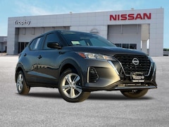 2025 Nissan Kicks Play S SUV