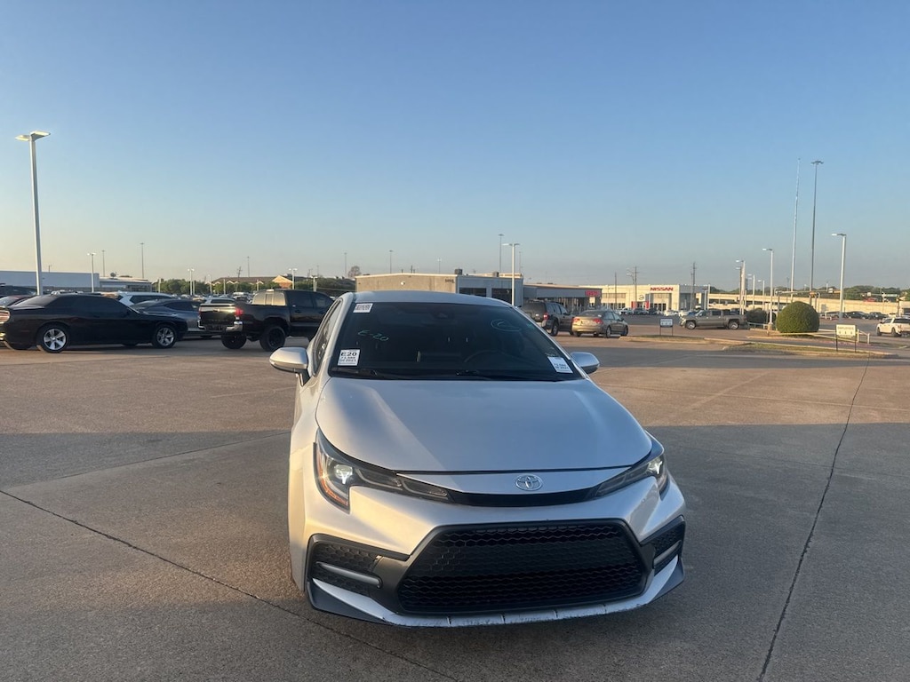 Used 2021 Toyota Corolla SE Sedan