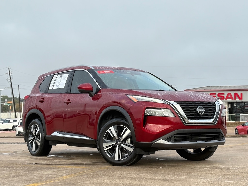 Certified 2023 Nissan