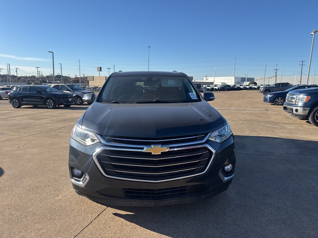 Used 2018 Chevrolet Traverse LT SUV