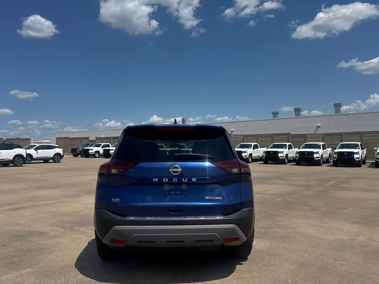 2023 Nissan Rogue SV - Photo 19