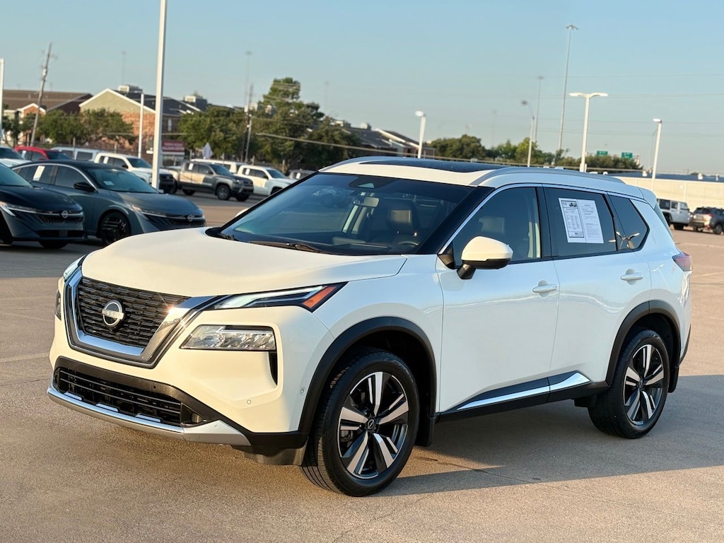 Certified 2023 Nissan