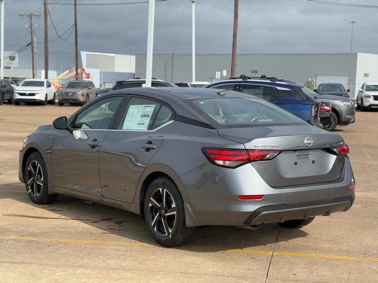 2025 Nissan Sentra SV photo 3