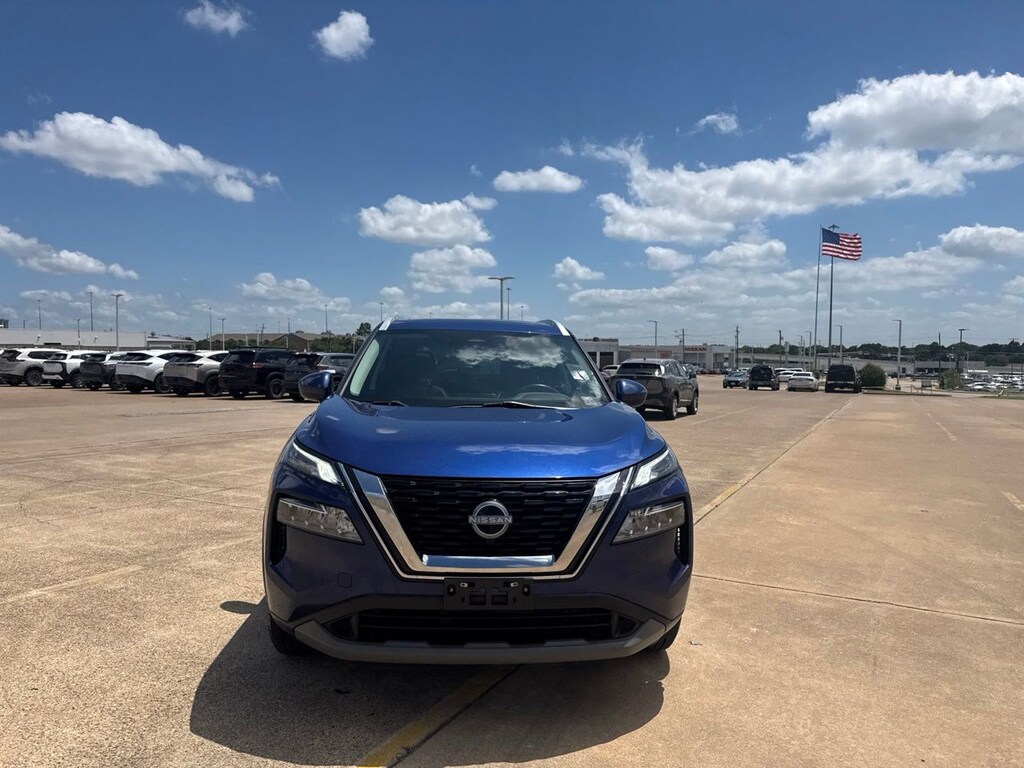 Certified 2023 Nissan