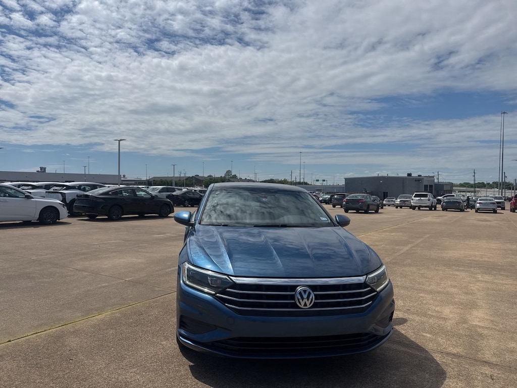 Used 2021 Volkswagen Jetta SEL Sedan