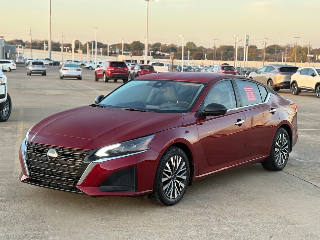 Certified 2024 Nissan