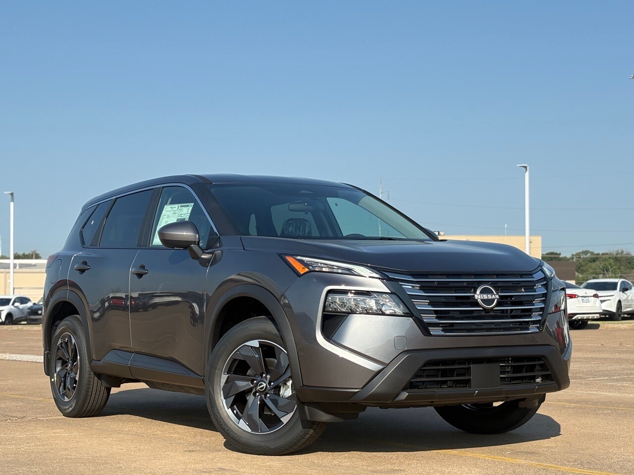 2026 Nissan Rogue SV photo 2