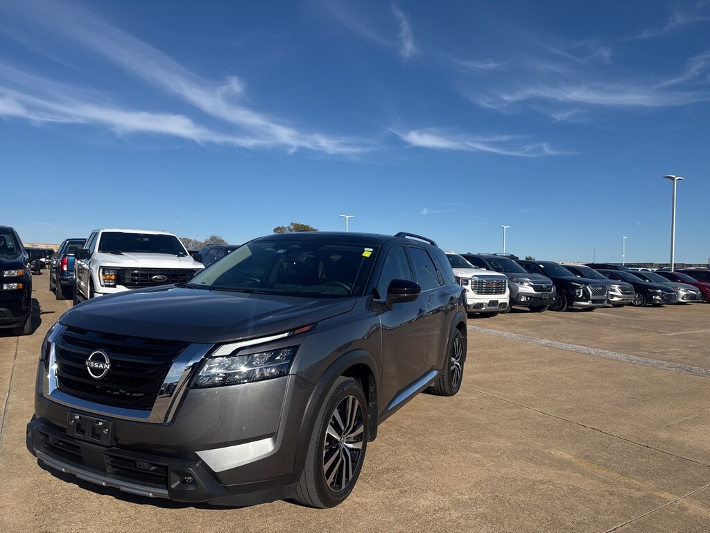Certified 2024 Nissan Pathfinder Platinum SUV