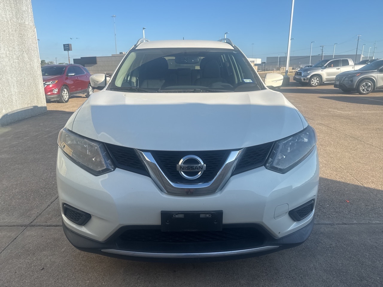 Used 2014 Nissan Rogue SV with VIN 5N1AT2MT6EC867268 for sale in Mesquite, TX