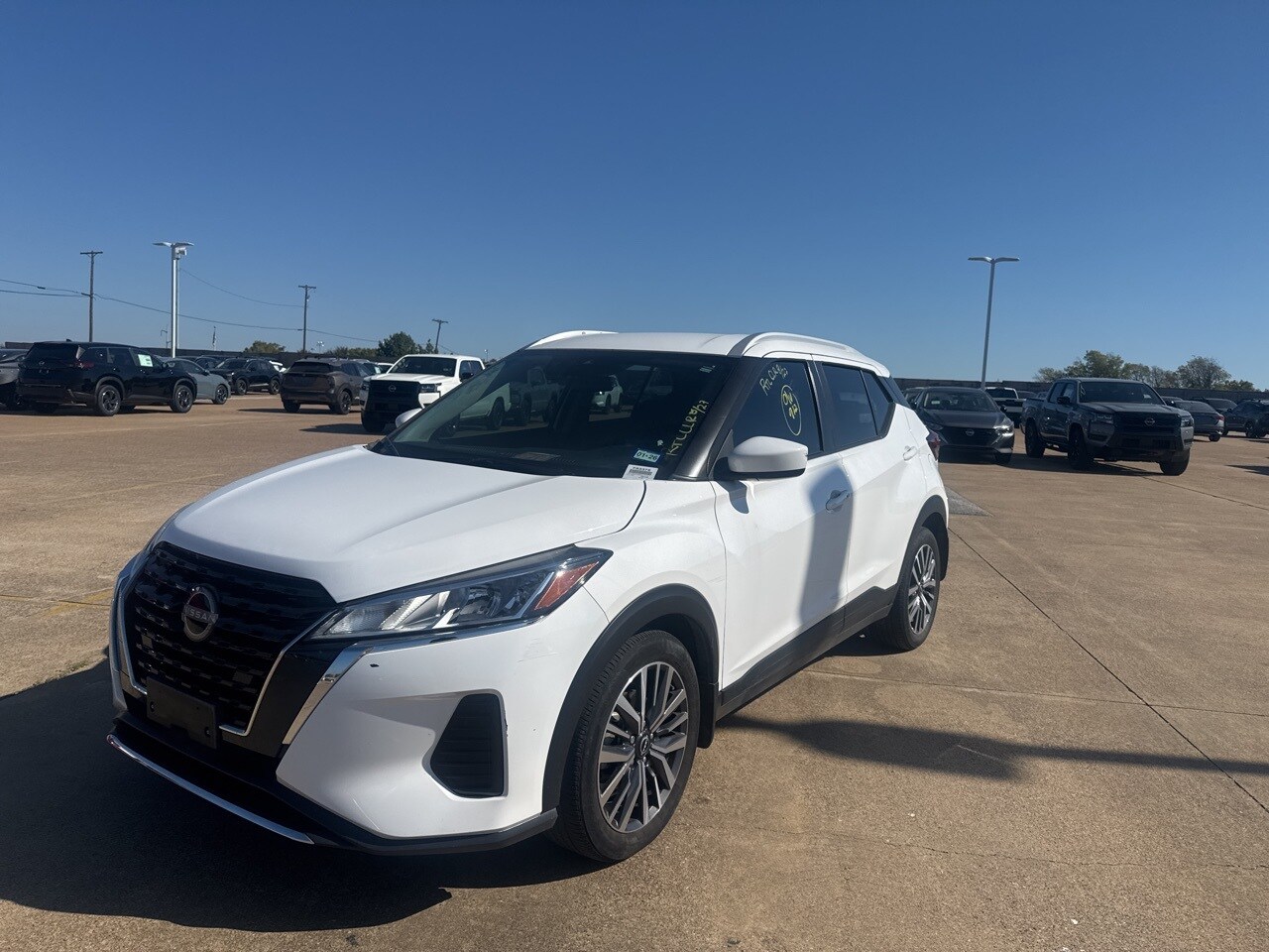 2024 Nissan Kicks SV photo 3