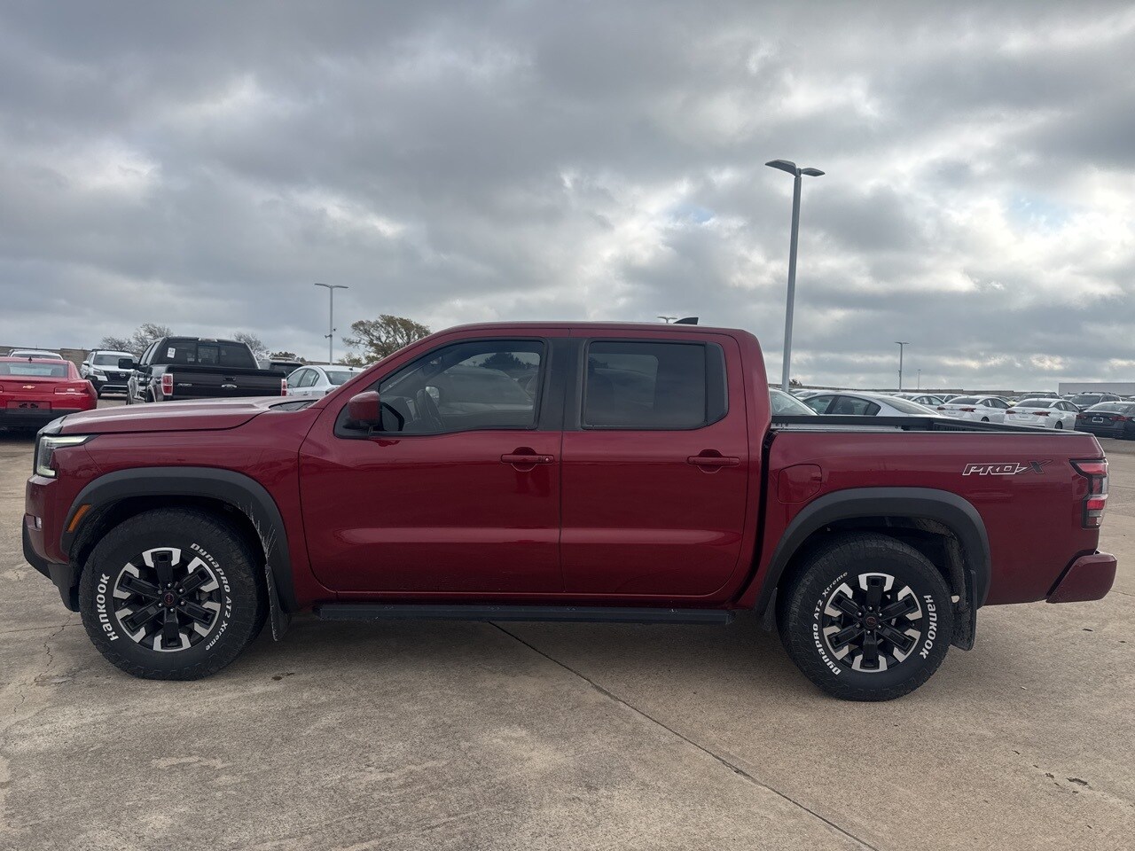 2022 Nissan Frontier PRO-X photo 3
