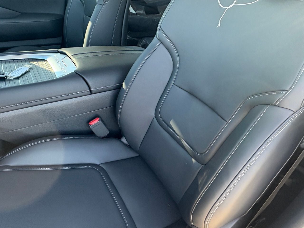 2026 Nissan Armada SV - Photo 16