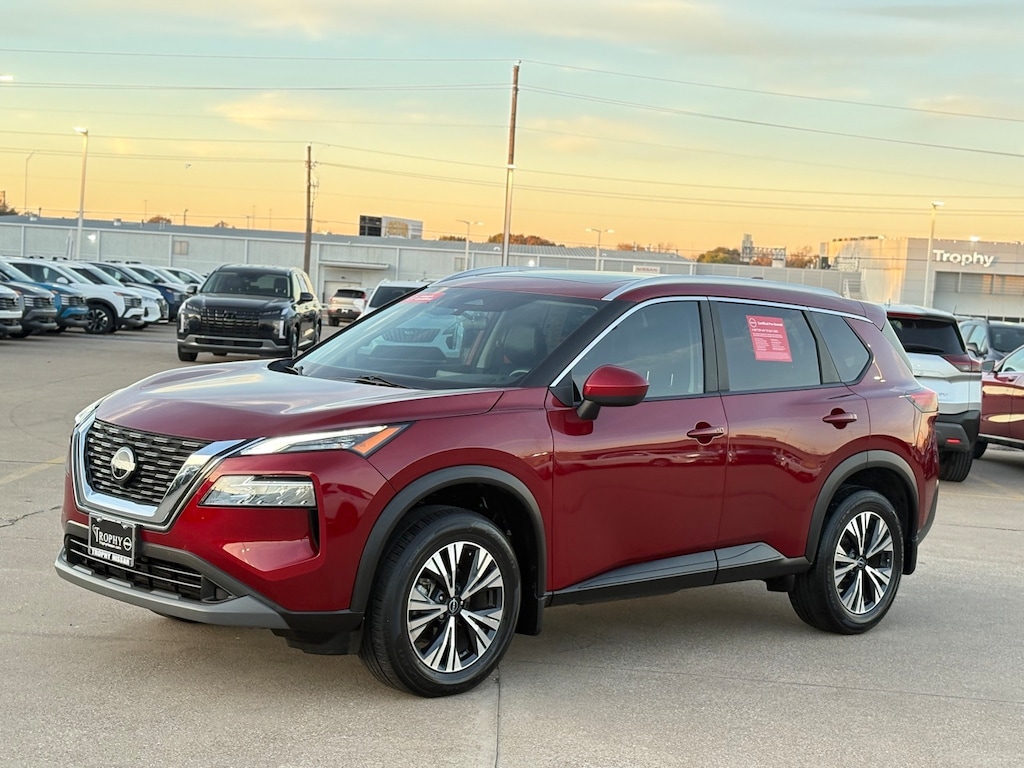 Certified 2023 Nissan