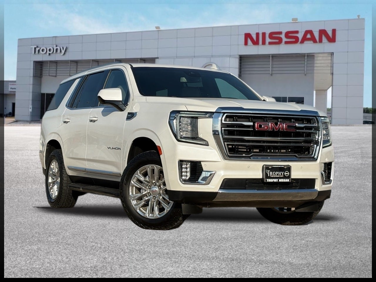 2023 GMC Yukon SLT's photo