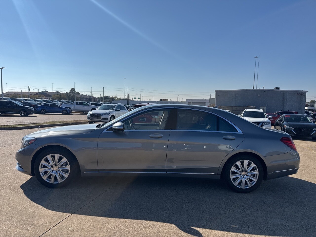 2015 Mercedes Benz S 550 photo 4