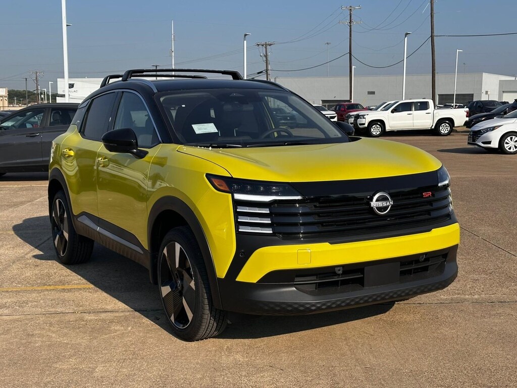 New 2026 Nissan Kicks SR SUV