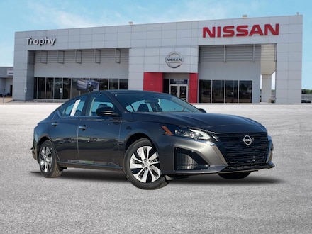 2025 Nissan Altima S Sedan