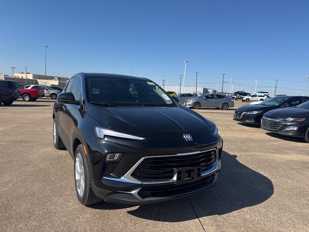 Used 2025 Buick Encore GX Preferred SUV