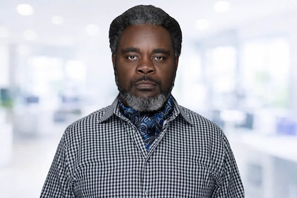 Staff member Lionell Johnson from ID_92c797