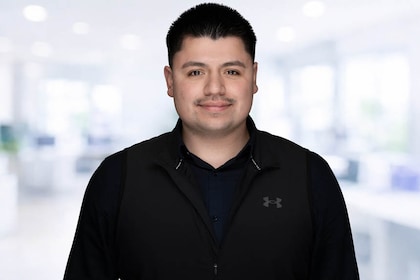 Staff member Brandon Navarro from ID_3a1ad9