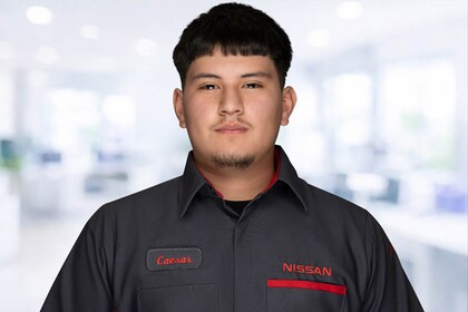 Staff member Ceasar Urquiza from ID_c1b409