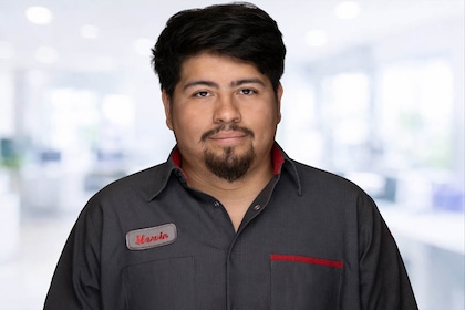 Staff member Marvin Diaz from ID_c1b409