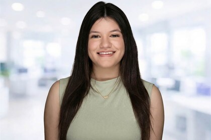 Staff member Janneth Salazar from ID_f4eb5a