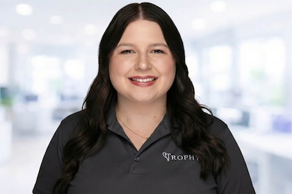 Staff member Shawna Davis from ID_c1b409