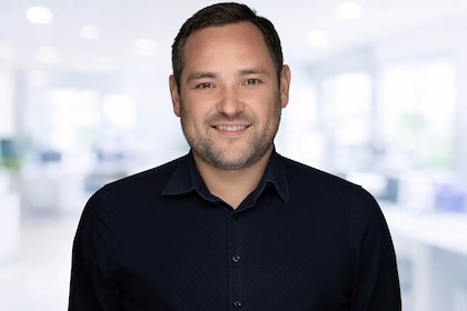 Staff member Harrison Ross from ID_92c797