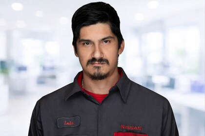 Staff member Luis Cortes from ID_c1b409