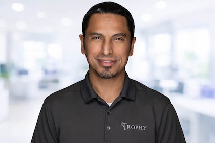 Staff member Cesar Chamorro from ID_c1b409