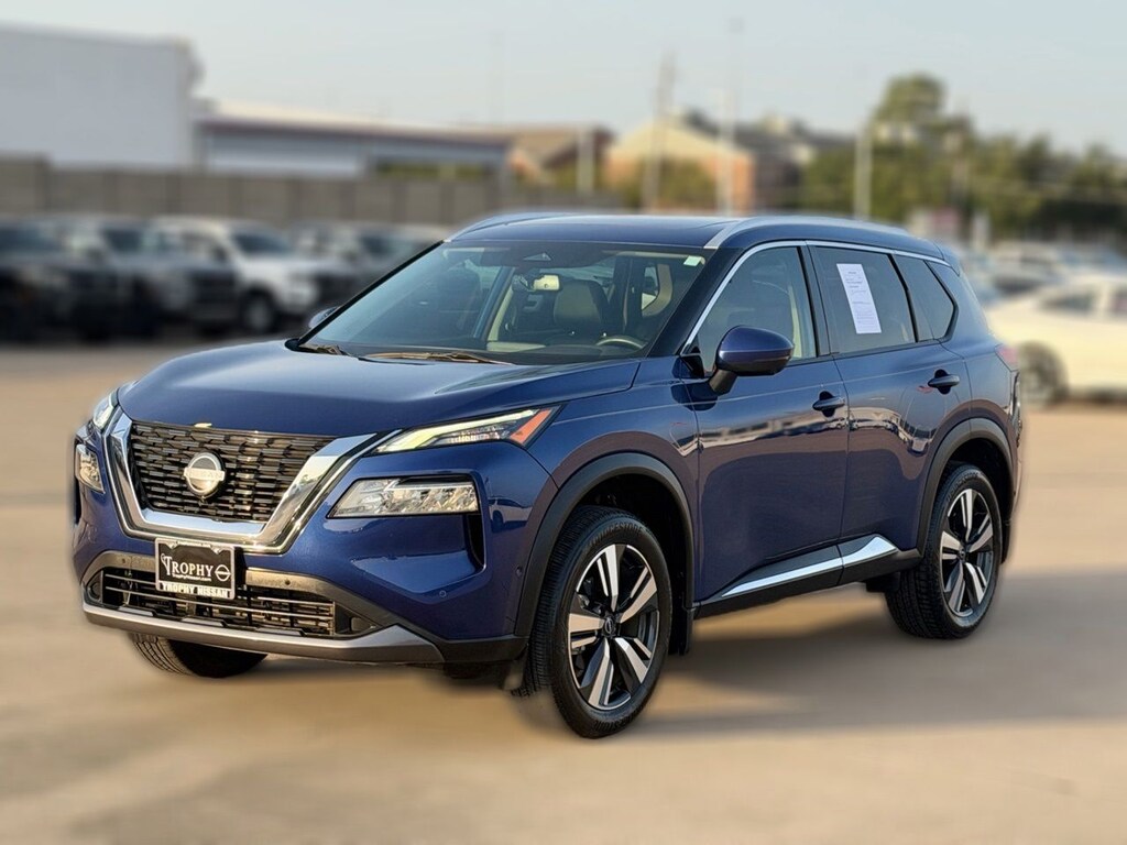 Certified 2023 Nissan