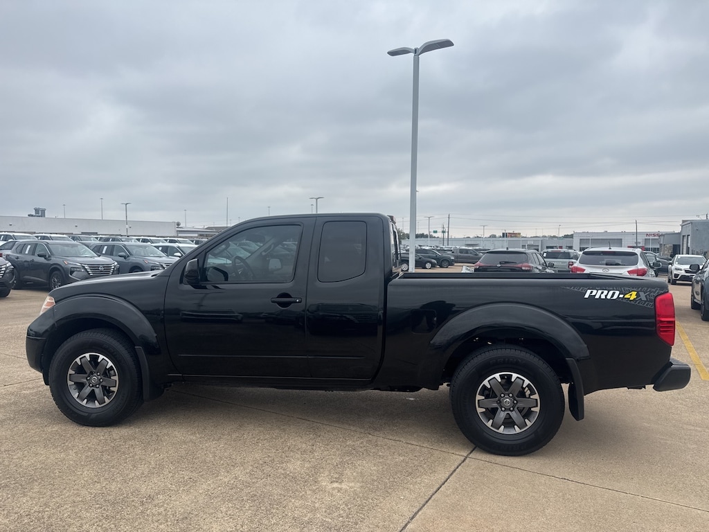 Used 2016 Nissan